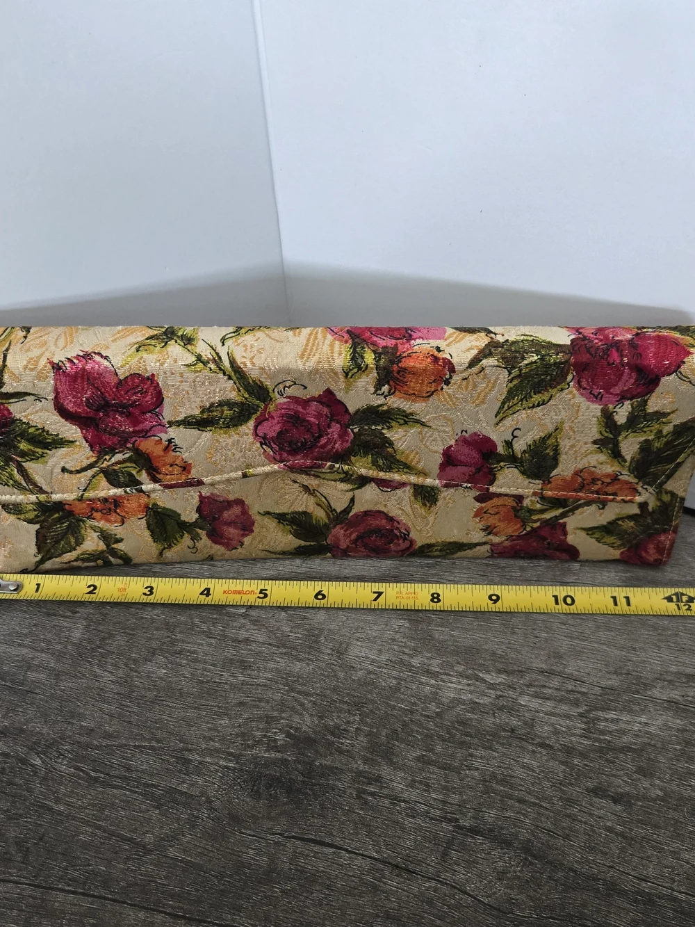 50's Vintage Carpet Style Clutch Envelope Flap W Vintage Mirror In Wax Sleeve